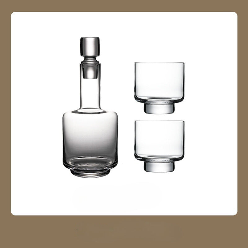 Minimalt designad högkvalitativ glas-set